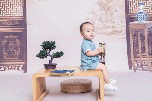 中国香港蜡笔小新美伢怀孕